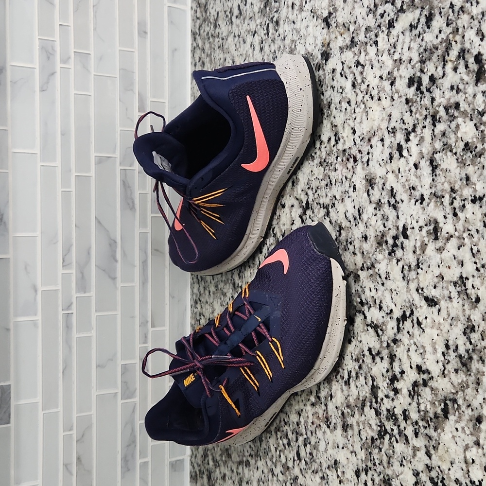 Navy-Blue Nike Quest SE Running Shoes sz 12 athletic sneakers AV3008-400